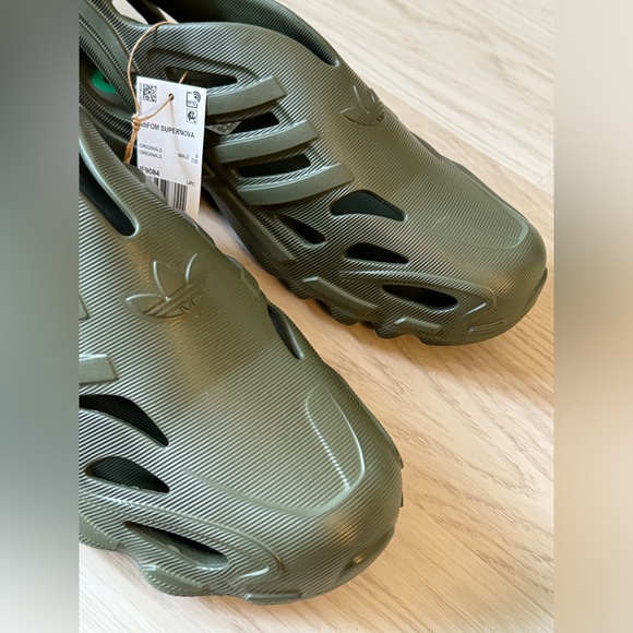 NEW MEN'S Adidas AdiFom supernova OLIVE GREEN SHOES SANDALS SNEAKERS 8 EURO 42 - Picture 5 of 7